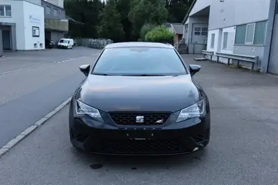 SEAT Leon Cupra 280 — Sportive compacte 280 ch, boîte auto, sans sinistre — vue extérieure
