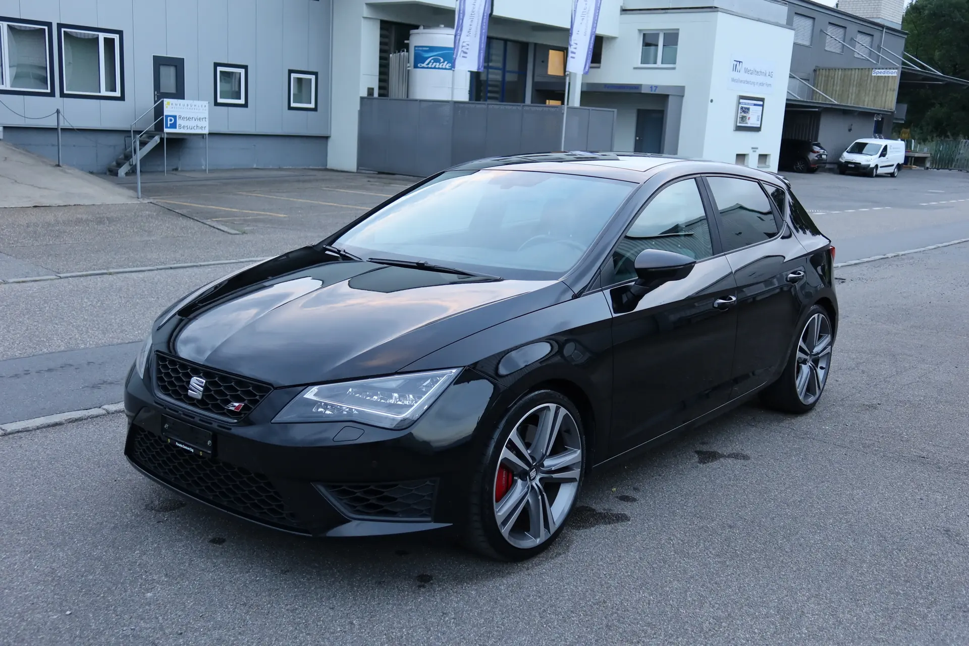 SEAT Leon 2016 occasion Goldau — 3
