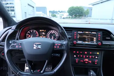 SEAT Leon Cupra 280 — Sportive compacte 280 ch, boîte auto, sans sinistre — Miniature 7