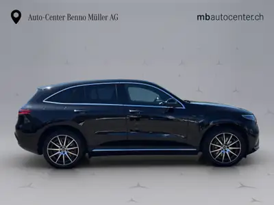 Mercedes-Benz EQC 400 AMG Line — SUV électrique 408 ch, 50 000 km seulement — détail