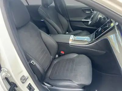 Mercedes-Benz Classe C 220 d AMG Line — Break diesel hybride, 20 km seulement — Miniature 14