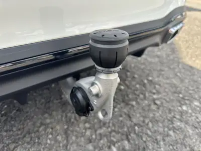 Mercedes-Benz Classe C 220 d AMG Line — Break diesel hybride, 20 km seulement — Miniature 17