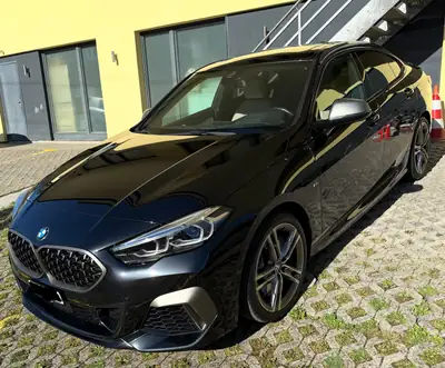BMW M235i xDrive 2020 — Berline sport compacte, 306 ch et transmission intégrale — arrière