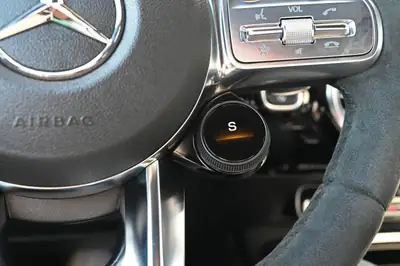 Mercedes-Benz CLA 45 S AMG 4Matic+ — Performance 422 ch, seulement 14'500 km — Miniature 21