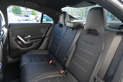 Mercedes-Benz CLA 45 S AMG 4Matic+ — Performance 422 ch, seulement 14'500 km — Miniature 29