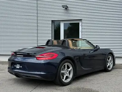 Porsche 718 Boxster 2.7 PDK — Roadster sportif, seulement 19 800 km — Seitenansicht