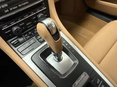 Porsche 718 Boxster 2.7 PDK — Roadster sportif, seulement 19 800 km — Armaturenbrett