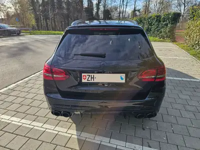 Mercedes-Benz C 43 AMG 4matic — Break sportif 390 ch, kilométrage modéré — vista posteriore