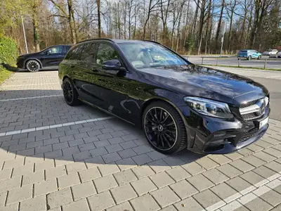 Mercedes-Benz C 43 AMG 4matic — Break sportif 390 ch, kilométrage modéré — vista esterna