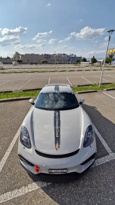 Porsche 718 Boxster 4.0 GT4 PDK — Sportive iconique, 15'900 km seulement — side view