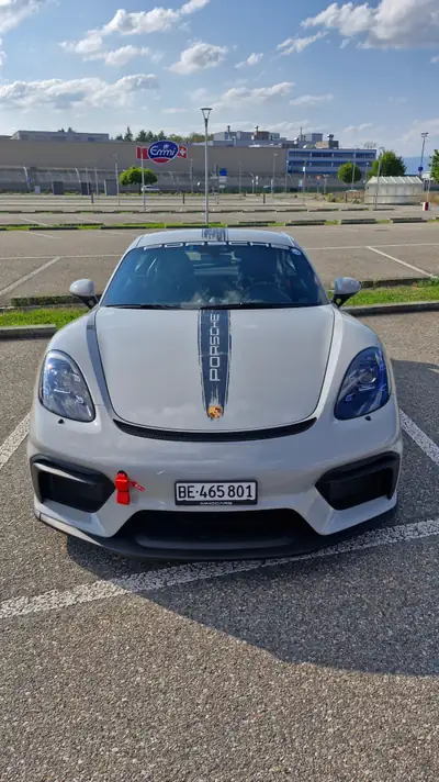 Porsche 718 Boxster 4.0 GT4 PDK — Sportive iconique, 15'900 km seulement — rear view