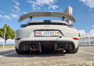 Porsche 718 Boxster 4.0 GT4 PDK — Sportive iconique, 15'900 km seulement — Thumbnail 9