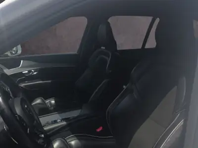 Volvo XC90 2.0 D5 R-Design — SUV 7 places diesel AWD, sans sinistre — Miniature 11