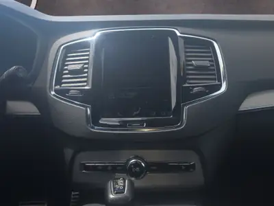 Volvo XC90 2.0 D5 R-Design — SUV 7 places diesel AWD, sans sinistre — Miniature 15