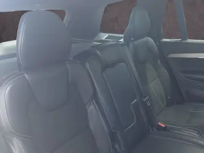 Volvo XC90 2.0 D5 R-Design — SUV 7 places diesel AWD, sans sinistre — Miniature 18