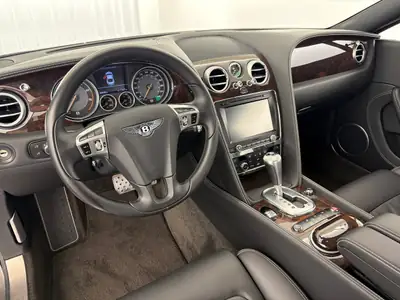 Bentley Continental GT 6.0 W12 — Grand Tourisme britannique, 575 ch et prestige intemporel — Miniature 7