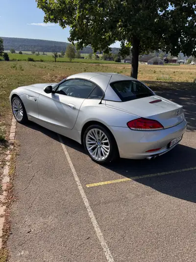 BMW Z4 3.0i sDrive 2010 — Cabriolet sportif, 258 ch, sans accident — arrière