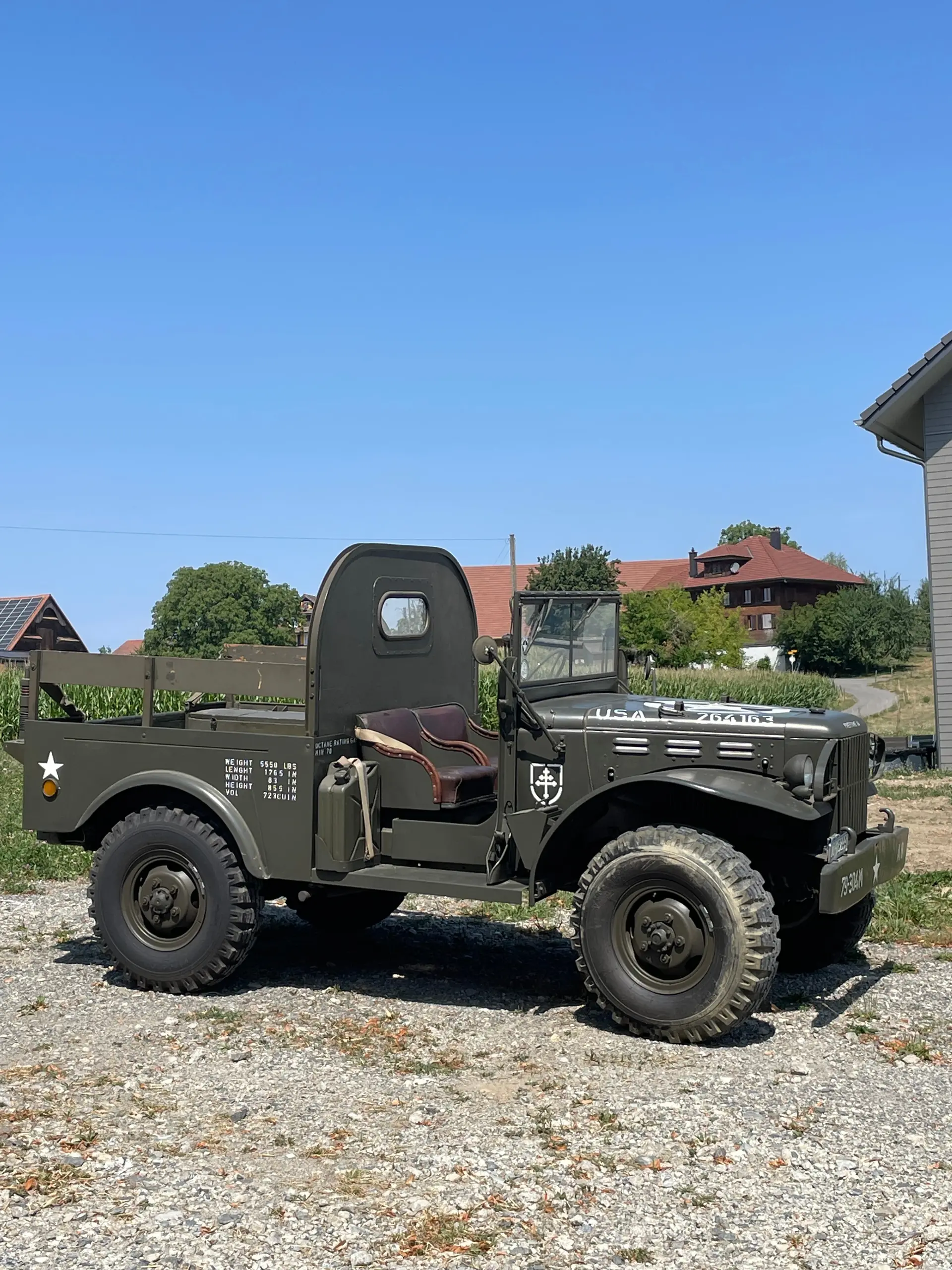 Dodge WC-51 1951 — Véhicule de collection tout-terrain, état impeccable — Außenansicht