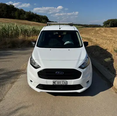 Ford Transit Connect — Utilitaire compact fiable, 98'000 km, barres de toit — vue extérieure