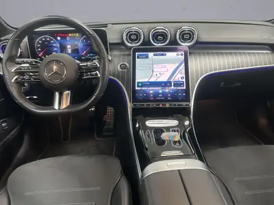 Mercedes-Benz C 220 d AMG Line 4MATIC Kombi — Diesel hybride, traction intégrale, élégance sportive — Miniature 13