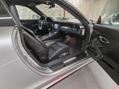 Porsche 911 Carrera GTS 3.0 PDK — Sportive légendaire, 37 500 km seulement — Miniature 13