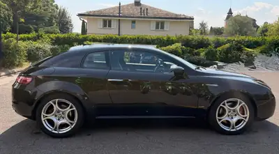 Alfa Romeo Brera 1.8 TBi 2010 — Coupé sportif italien, 200 ch et équipements premium — Miniature 7