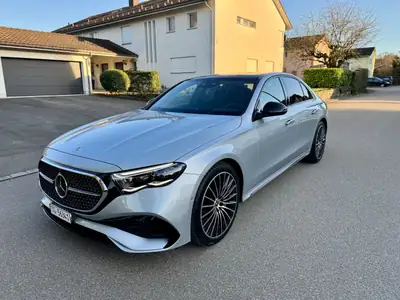 Mercedes-Benz E 200 AMG Line 4matic — Berline de prestige hybride, état impeccable — vue extérieure