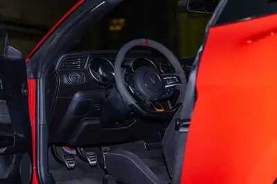 Ford Mustang Shelby GT350 — 533 ch, boîte manuelle, légendaire muscle car — Miniatur 9