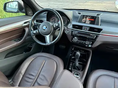 BMW X1 25i xDrive xLine — SUV compacte premium, finition TOP, 77'000 km — detail