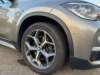 BMW X1 25i xDrive xLine — SUV compacte premium, finition TOP, 77'000 km — interior