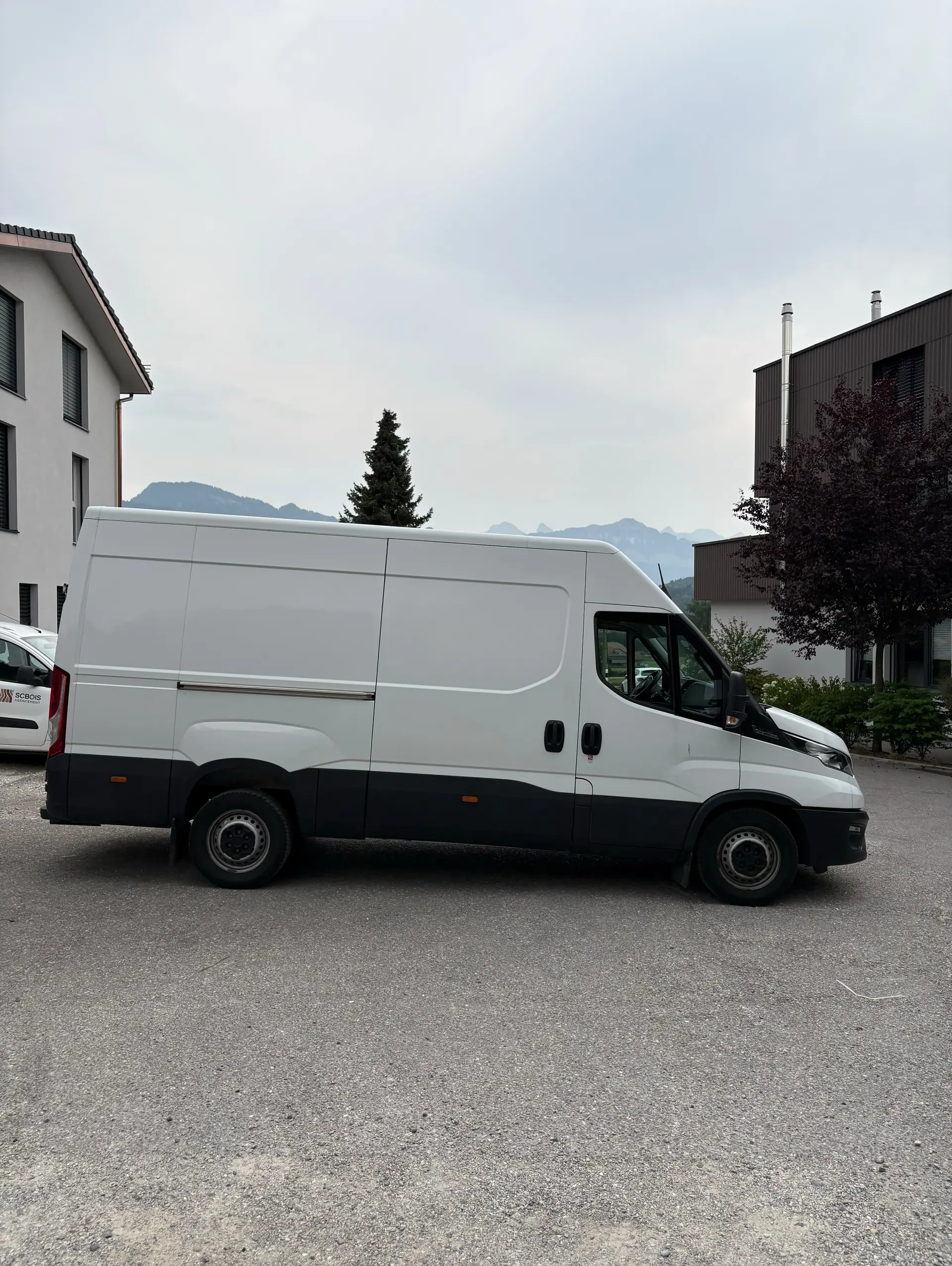 Iveco Daily 2022 occasion Gumefens — 3