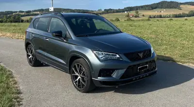 CUPRA Ateca 300 ch — SUV sportif tout-terrain, 68 000 km, AWD fiable — rear view