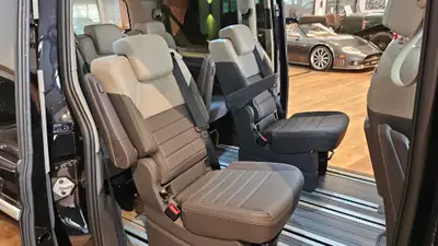 VW Multivan 1.5 eHybrid Style Lang 4Motion — Monospace hybride rechargeable, 7 places, quasi neuf — côté