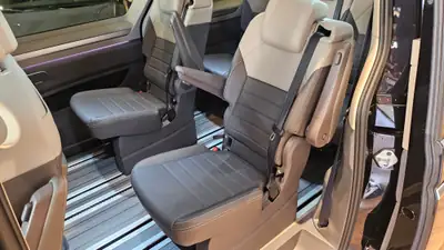 VW Multivan 1.5 eHybrid Style Lang 4Motion — Monospace hybride rechargeable, 7 places, quasi neuf — détail