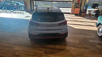Hyundai i30 N 2.0 T-GDi 280 ch — Sportive essence rare, 8'000 km seulement — Miniature 11
