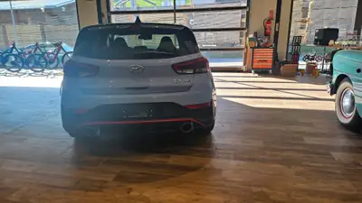 Hyundai i30 N 2.0 T-GDi 280 ch — Sportive essence rare, 8'000 km seulement — Miniature 10