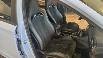Hyundai i30 N 2.0 T-GDi 280 ch — Sportive essence rare, 8'000 km seulement — Miniature 18