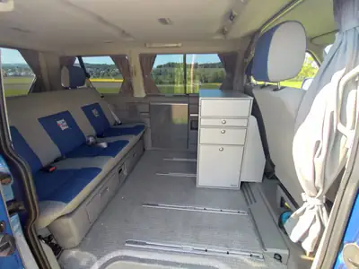 VW T4 2.5 TDI — Le van polyvalent pour famille et aventure en camping — Miniatura 8