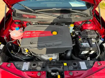 Alfa Romeo Giulietta 1750 TBi Quadrifoglio Verde — Sportive italienne authentique, 235 ch dynamiques — Miniature 8