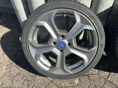 Ford Fiesta 1.6 EcoBoost ST-2 — Sportive compacte, 215 ch et révision fraîche — Miniature 10