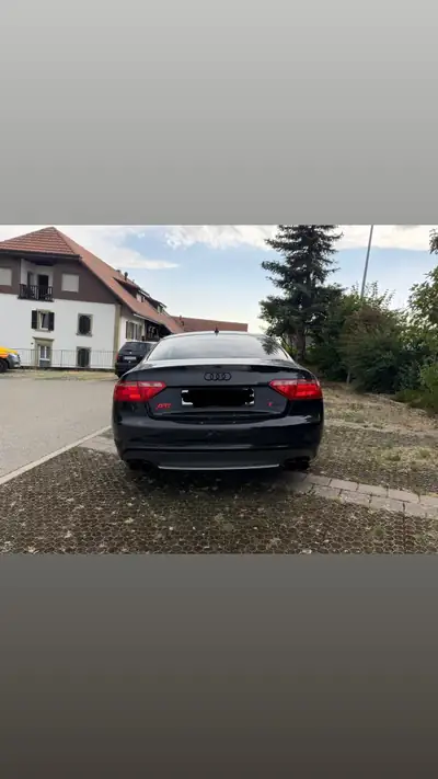 Audi A5 Coupé 1.8 TFSI 170 ch — Élégance sportive et fiabilité allemande — côté