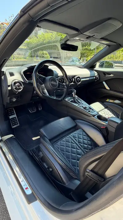 Audi TT 2.0 TFSI quattro S-Tronic — Roadster sportif tuné ABT, état impeccable — Seitenansicht