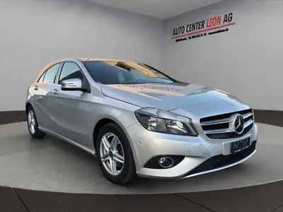 Mercedes-Benz Classe A 180 Style — Berline compacte élégante, navigation et sièges chauffants — Miniature 8