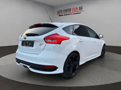 Ford Focus 2.0 TDCi ST3 — Diesel performant, sans accident, équipement premium — détail