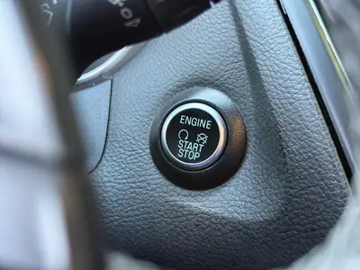Ford Focus 2.0 TDCi ST3 — Diesel performant, sans accident, équipement premium — Miniature 30