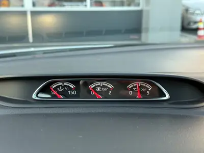 Ford Focus 2.0 TDCi ST3 — Diesel performant, sans accident, équipement premium — Miniature 28