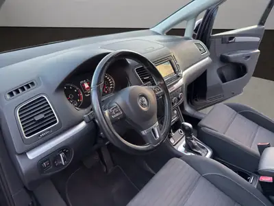 VW Sharan 2.0 TSI Cup DSG — Monospace 7 places, Panoramique, Sans accident — Miniature 10