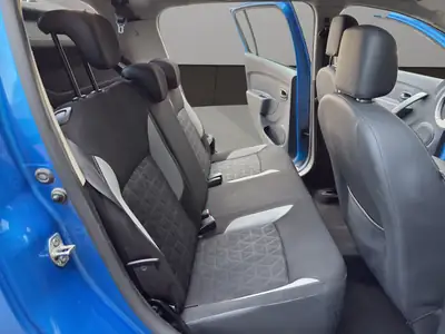 Dacia Sandero 1.5 dCi Stepway Lauréate — Robustesse diesel et design aventurier — Miniature 18