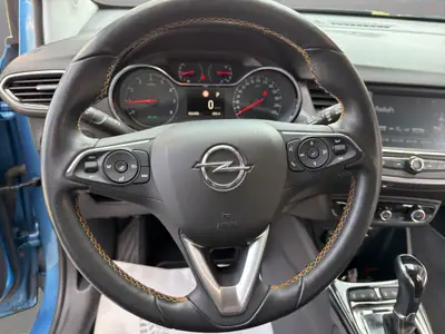 Opel Crossland X 1.2i Enjoy — SUV compact automatique, entretien à jour et sans sinistre — Miniature 10