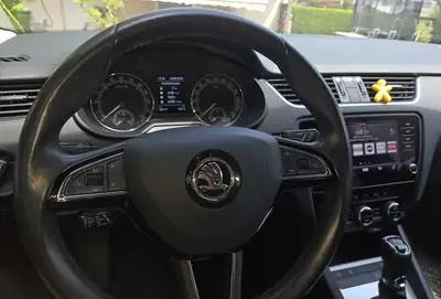 Skoda Octavia 2.0 TDI 184 4x4 — Break diesel robuste, 58 000 km, état impeccable — dettaglio